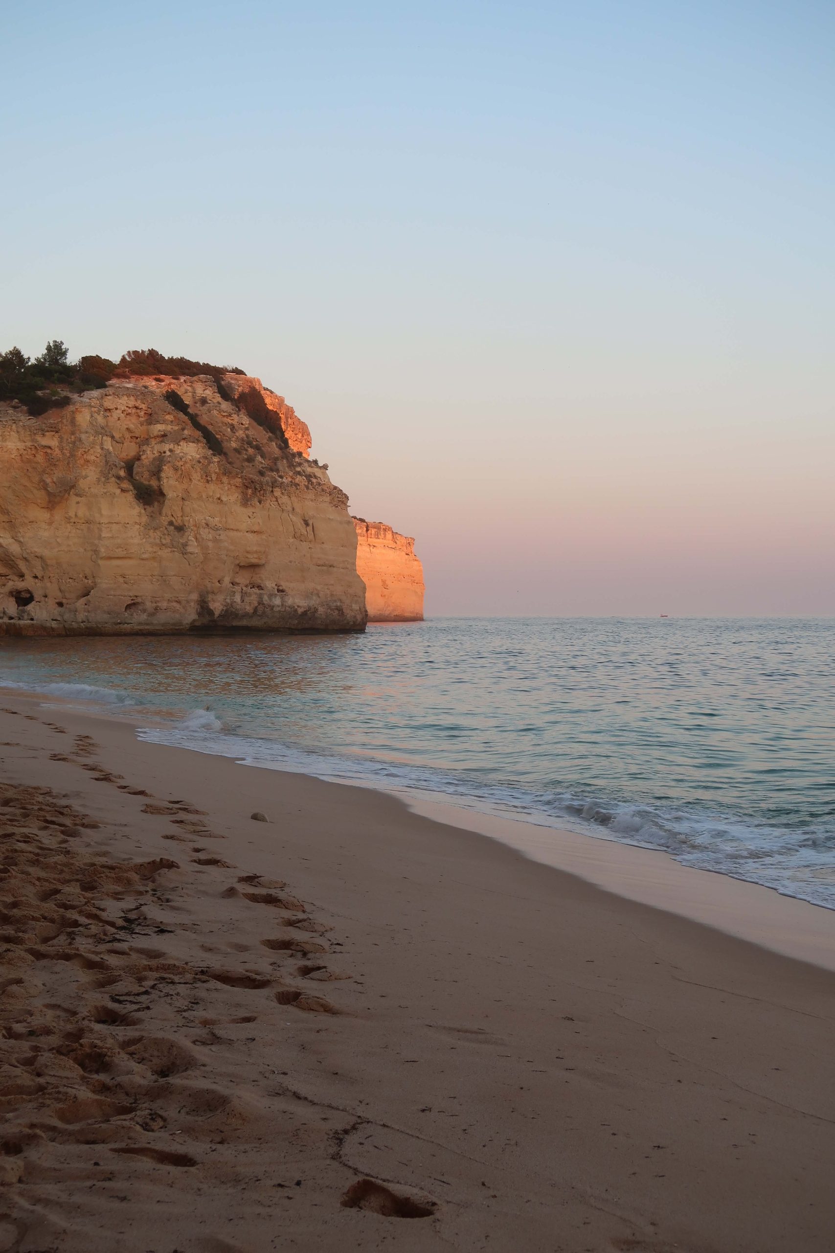 The best beaches in Carvoeiro you can’t miss