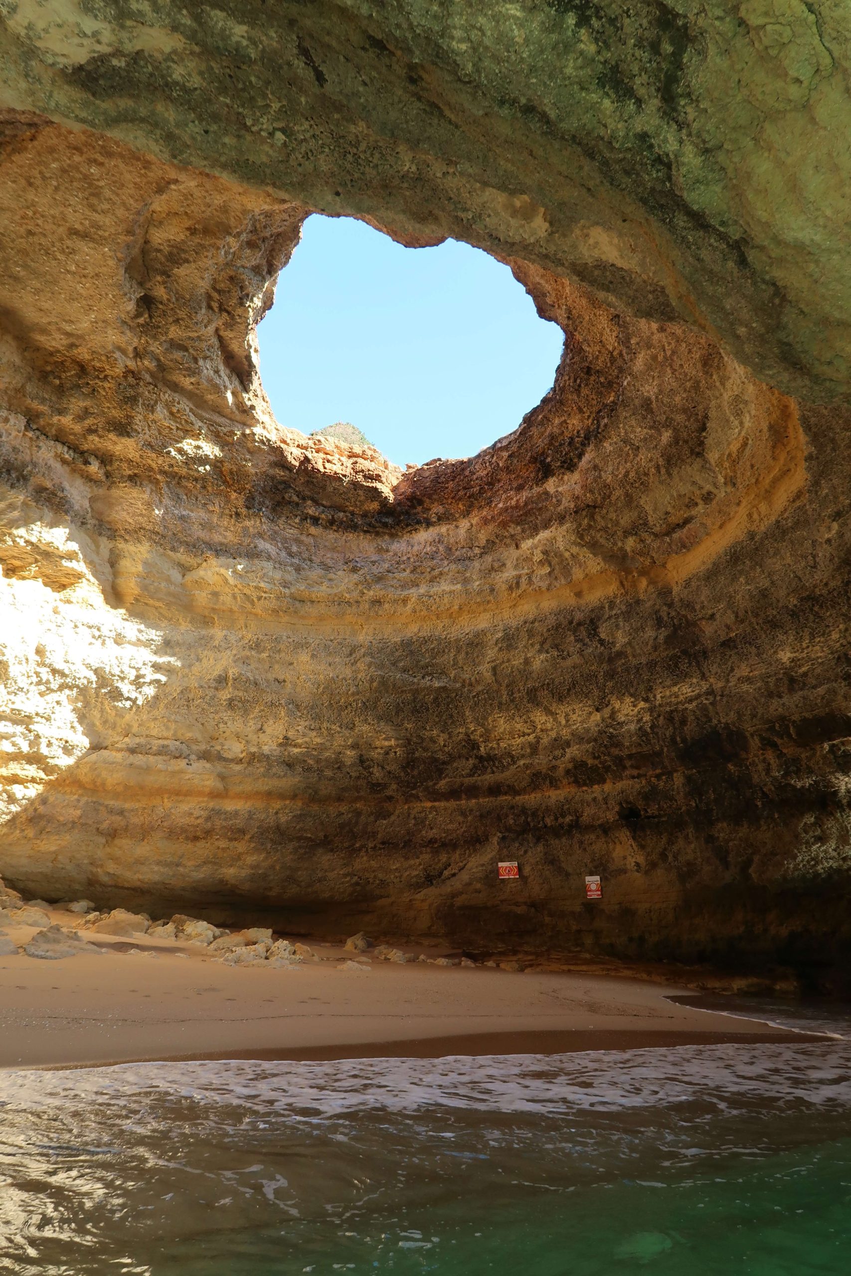 Your guide to exploring Algarve Caves